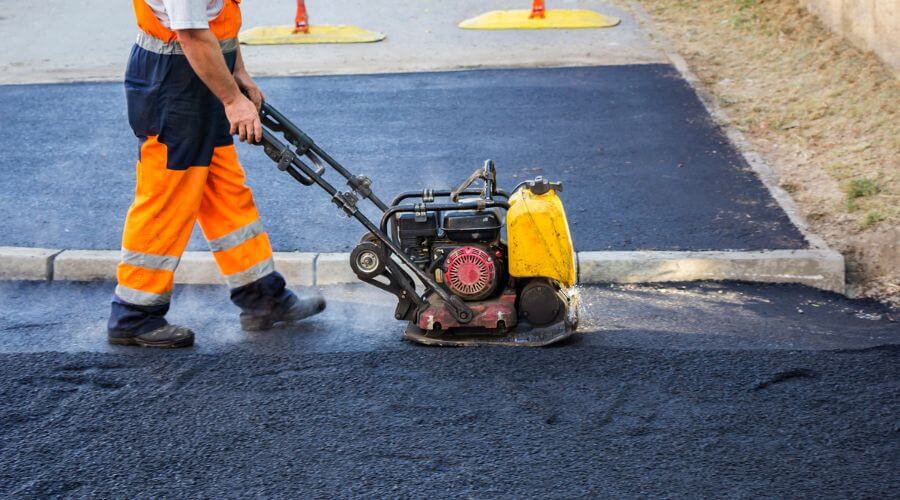 Professional gutter cleaning in Schaghticoke, NY